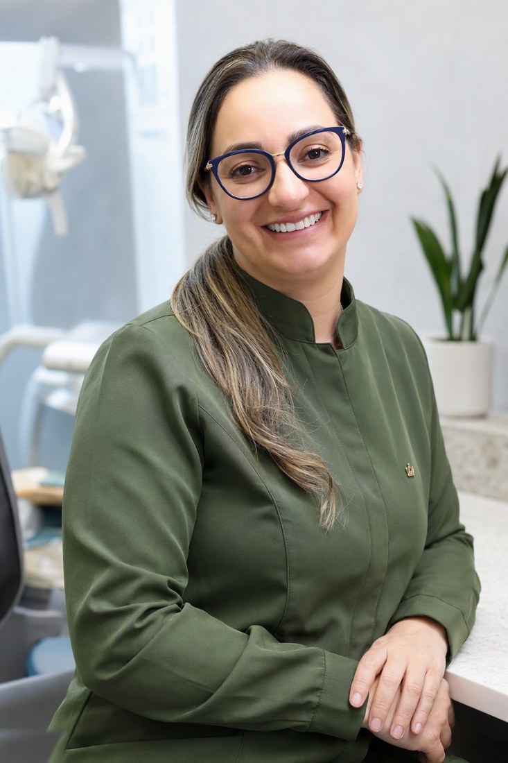 Dra. Andréia Castro — CRO-SP 134.095