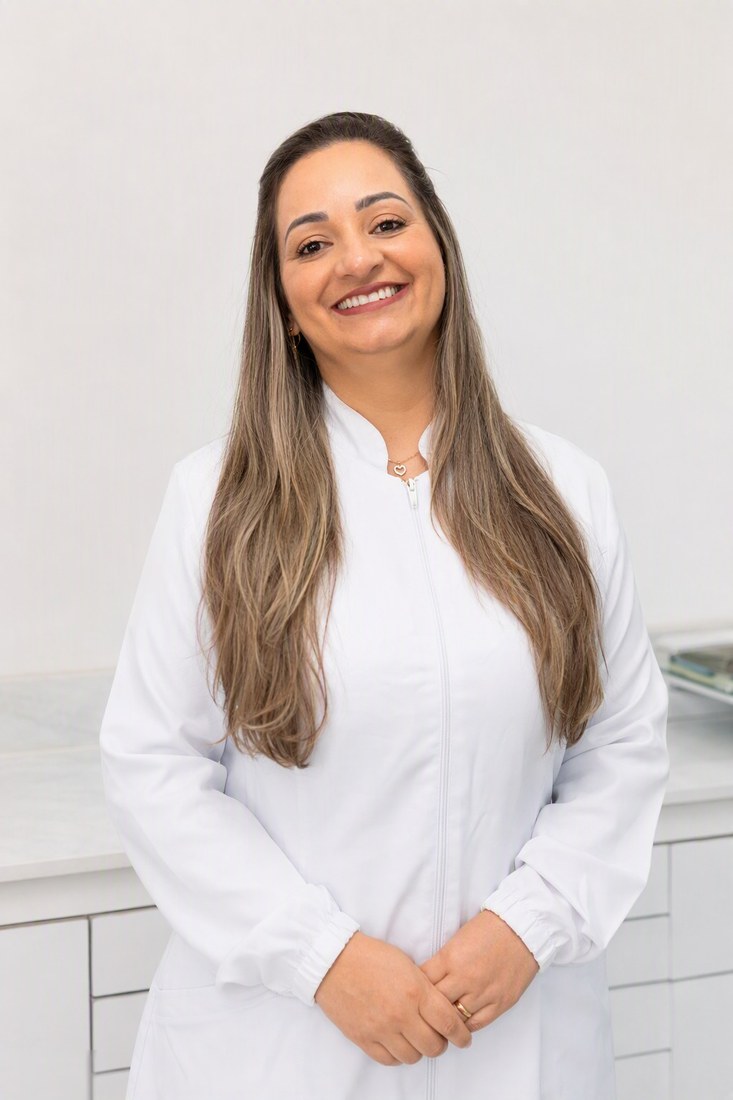 Dra. Andréia Castro — CRO-SP 134.095