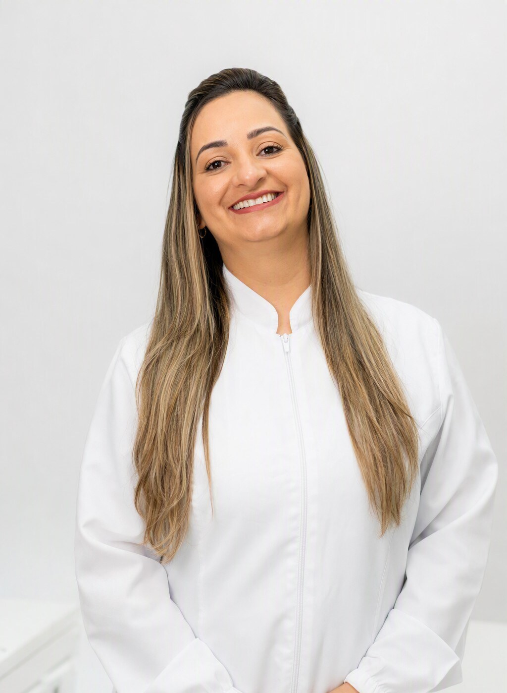 Dra. Andréia Castro, especialista em Implantodontia - CRO-SP 134095