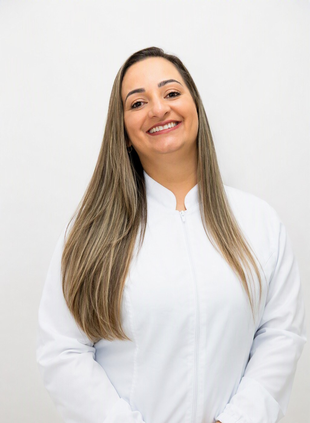 Dra. Andréia Castro, especialista em Implantodontia - CRO-SP 134095